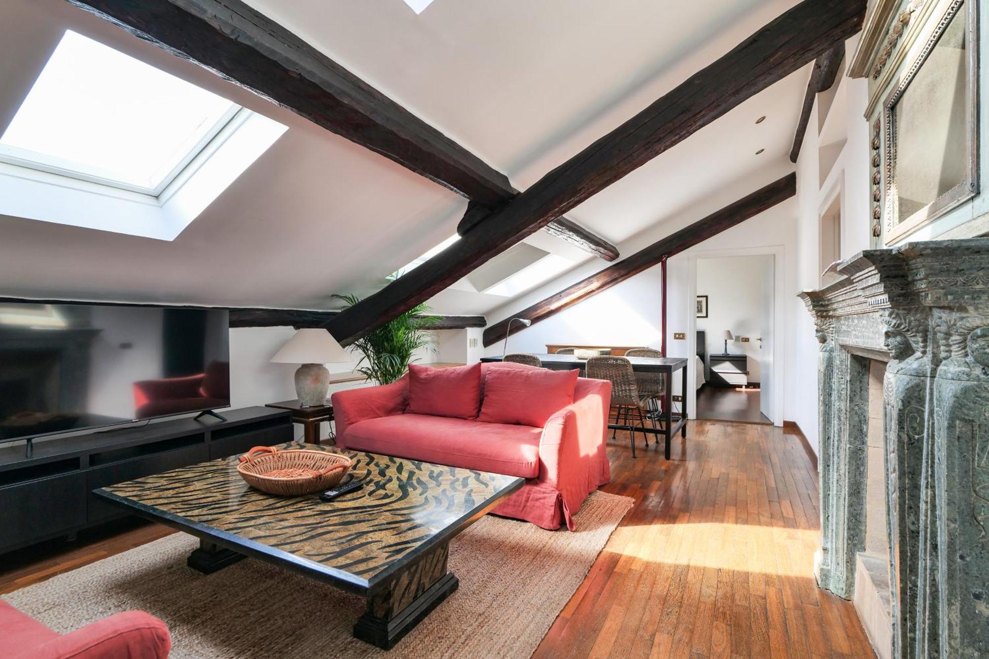 Elegant P.Venezia Attic Apartment Milan Exterior photo